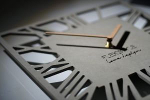 Nástěnné hodiny Loft Piccolo 30 cm Hranaté Šedé Flexistyle